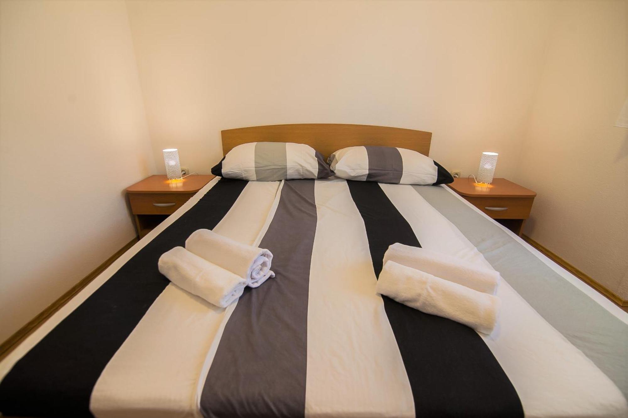 Domus Apartman Bol